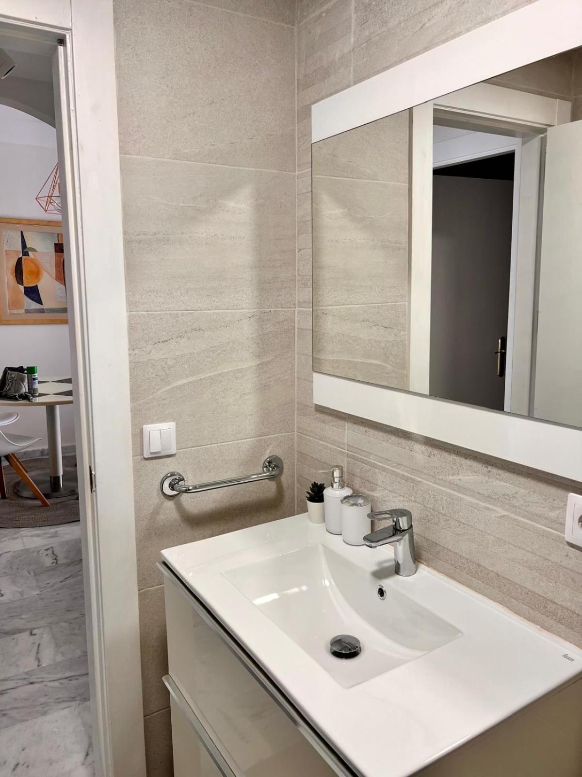 Apartment Sea Breeze - Apartamento Brisas Del Mar 베날마데나코스타 외부 사진